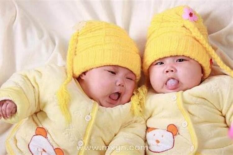 梦见自己生双胞胎是什么意思