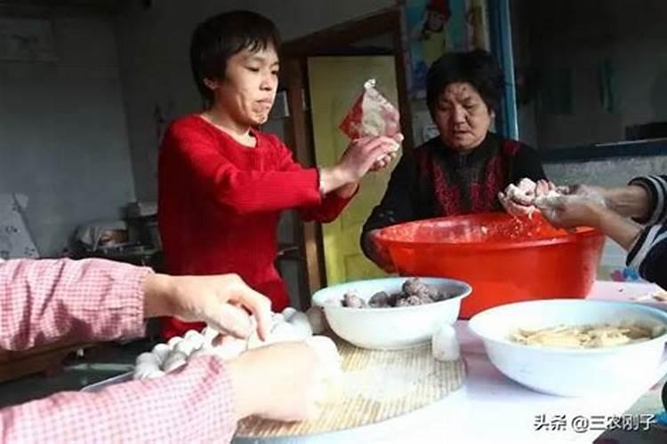 女人梦到地震房屋倒塌但人安全没事了