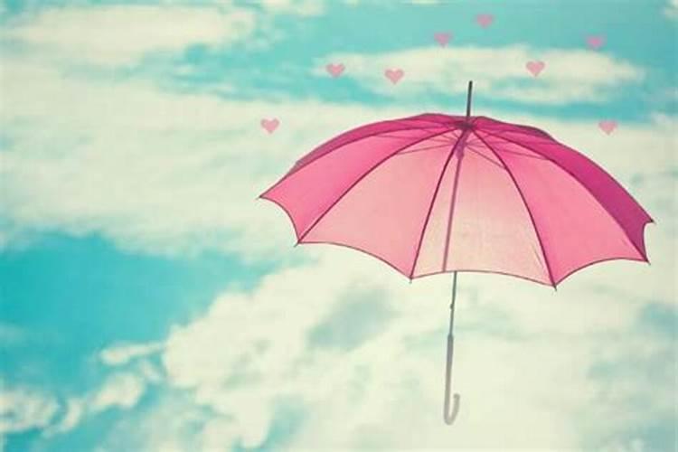 女人梦见下雨打着雨伞什么意思