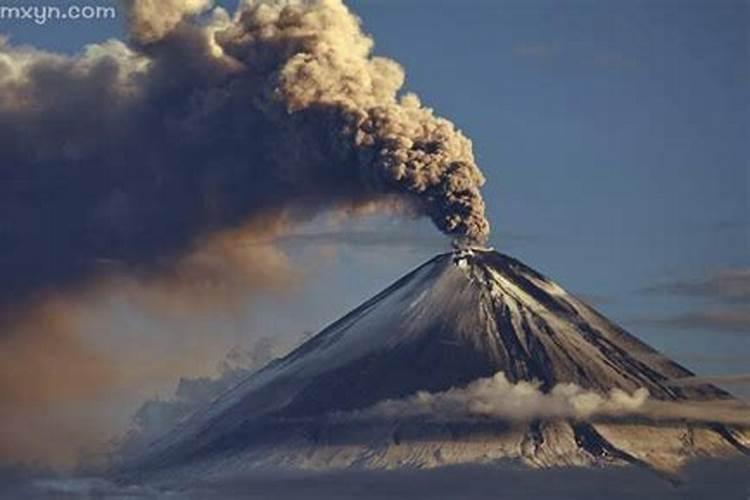 梦见火山喷发什么预示