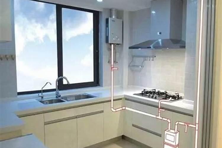 卫生间和厨房共用一个烟管怎么解决