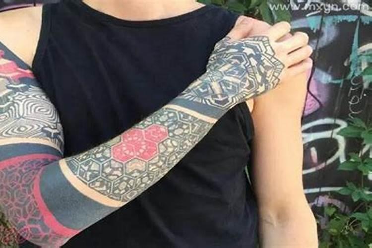 女人梦见纹身在手臂上什么意思