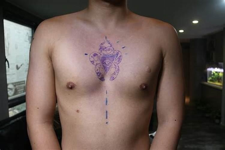 梦到男人身上有纹身